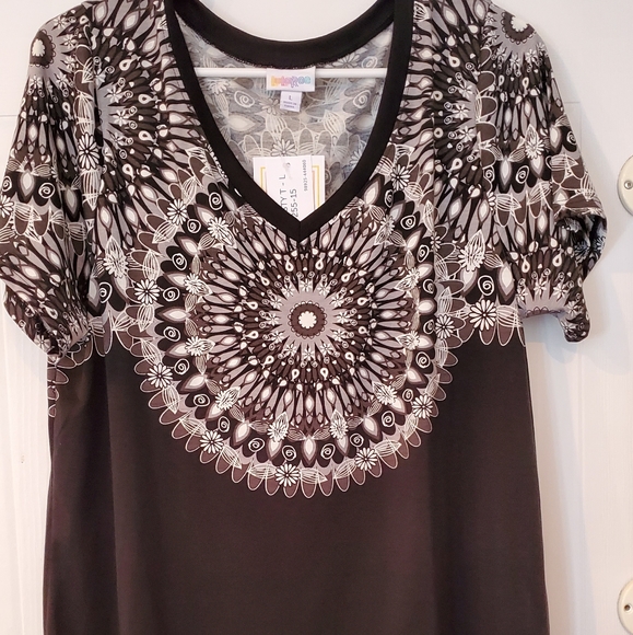 Lularoe shirts - Picture 2 of 16